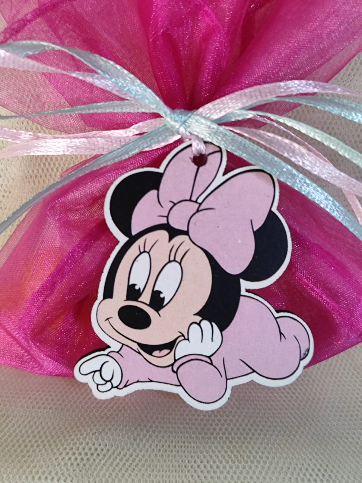 Mπομπονιερα Βαπτισης Μαντηλι 36cm Minnie Μαγνητακι