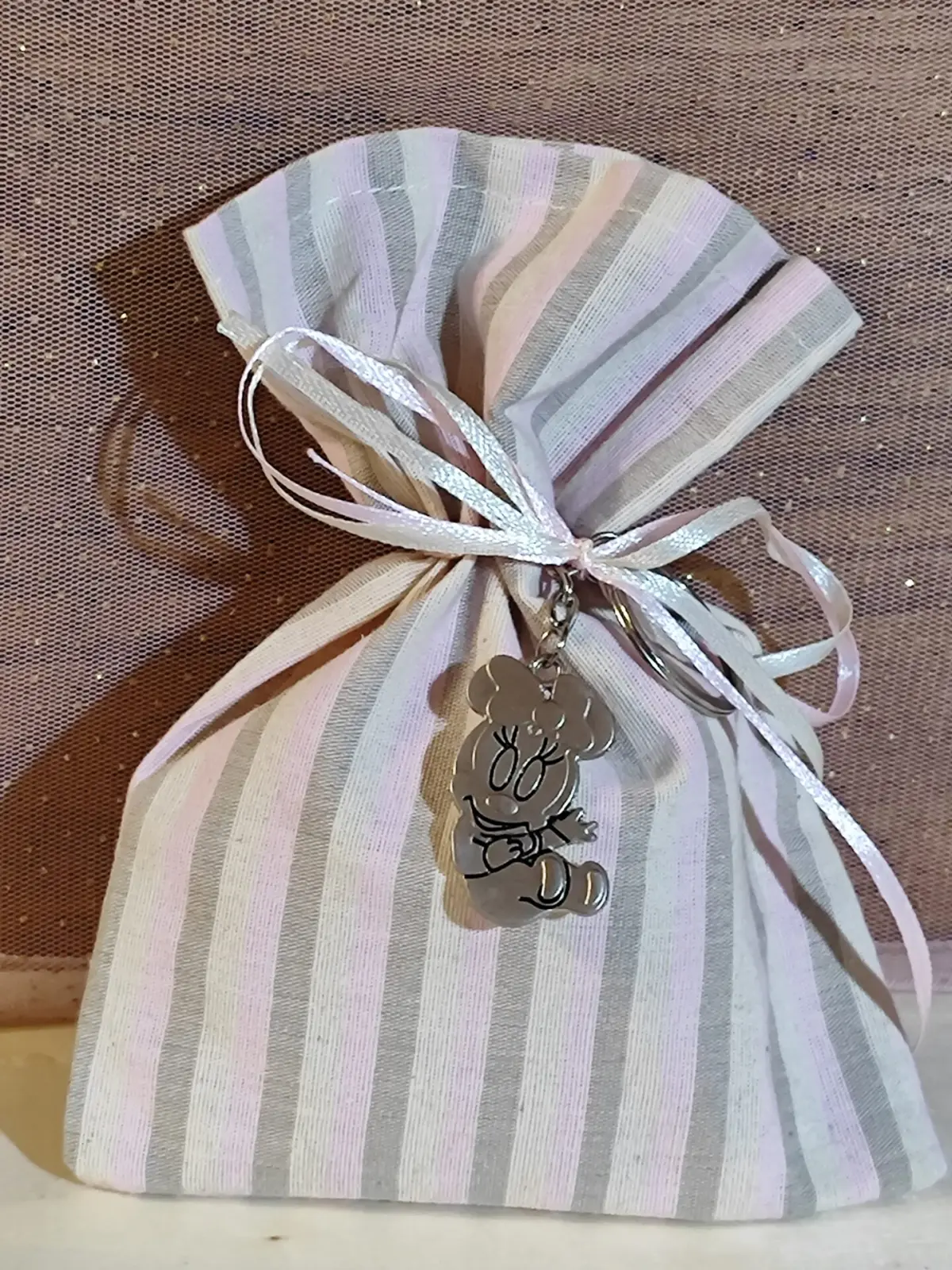 Mπομπονιερα Βαπτισης Πουγκι Ριγε Baby Minnie Μπρελοκ