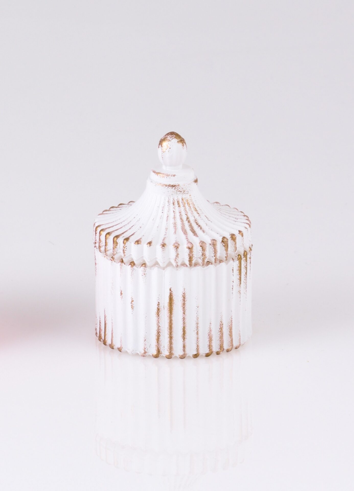 Mπομπονιερα Γυαλινη Φοντανιερα Λευκη Με Παλαιωση