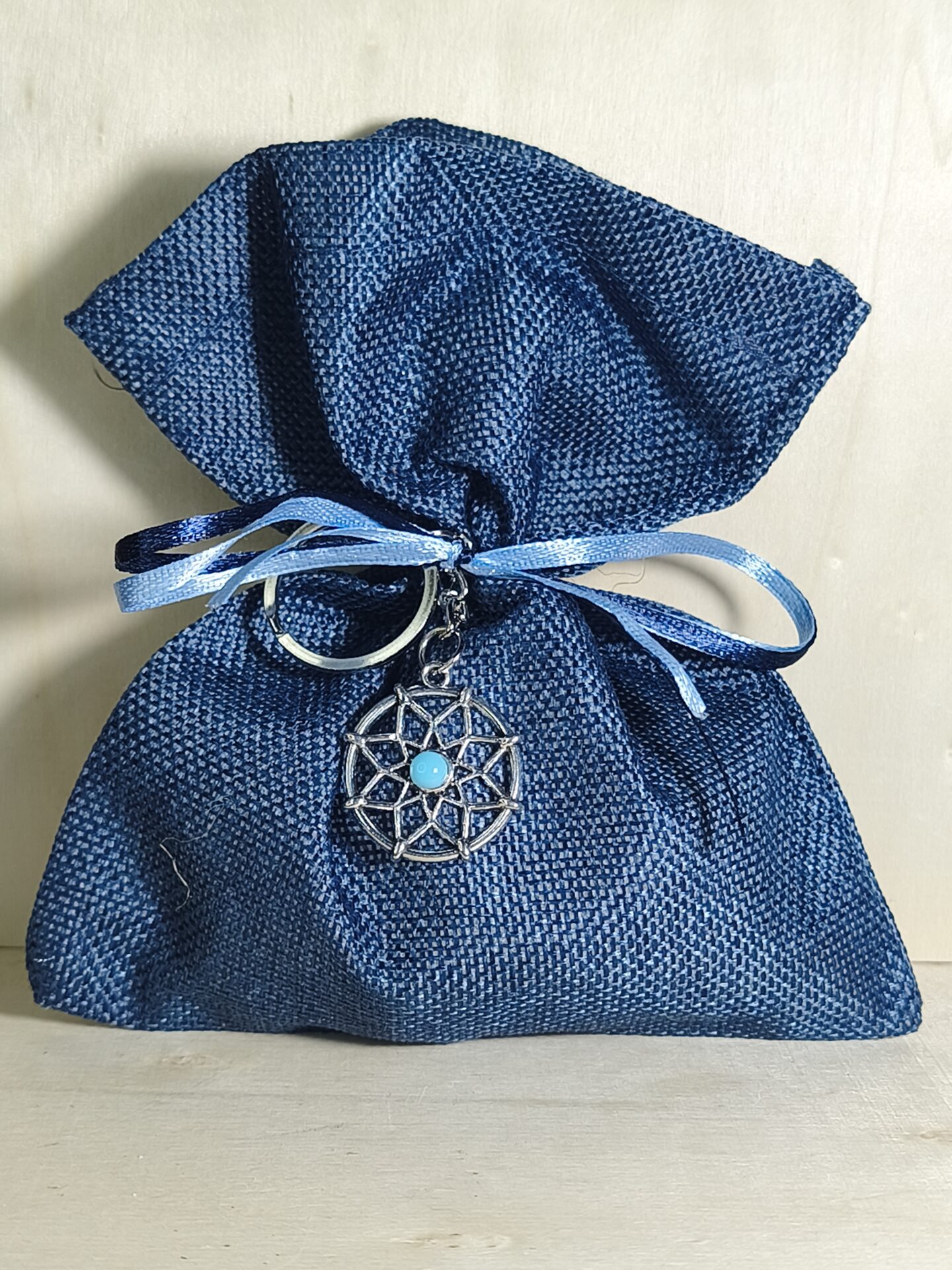 Mπομπονιερα Βαπτισης Πουγκι Καμβας+Ονειροπαγιδα Μπρελοκ