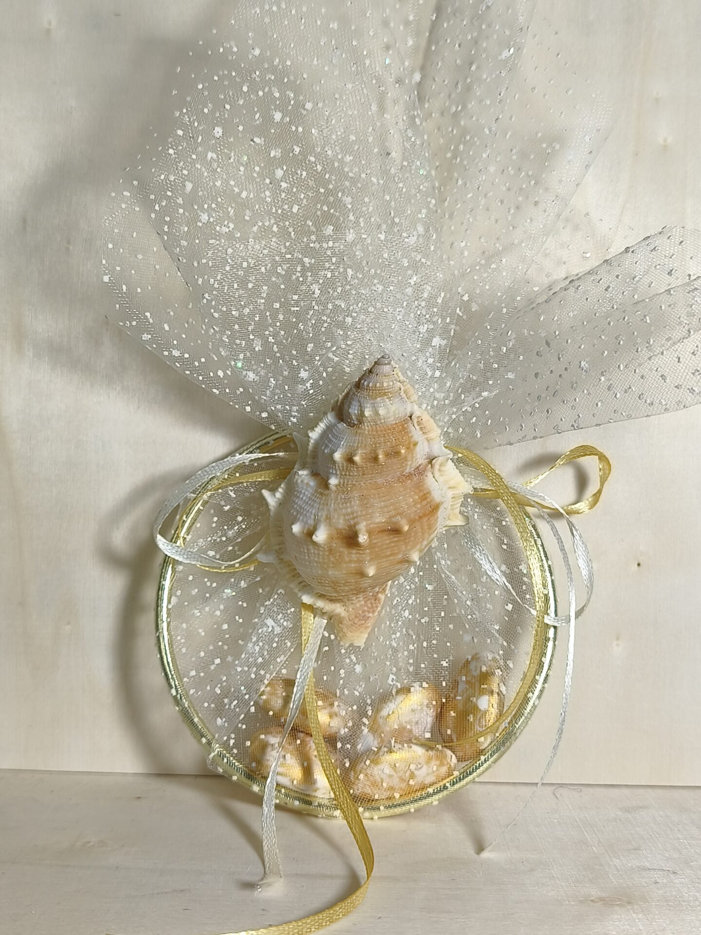 Mπομπονιερα Γαμου Κρικος+Κοχυλι Με Τουλι Χιονε Στρας