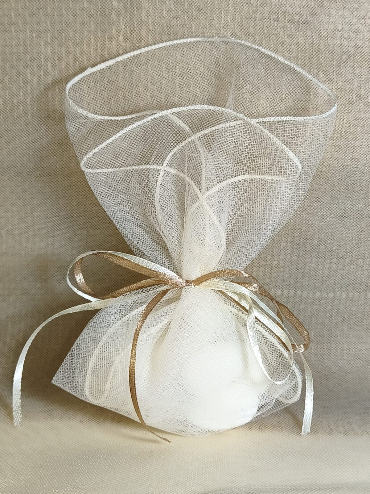 Mπομπονιερα Γαμου Tουλι Με Τελειωμα