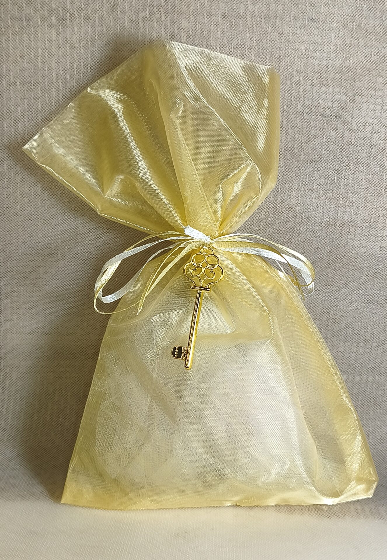 Mπομπονιερα Γαμου Πουγκι Οργαντινε+Κλειδι