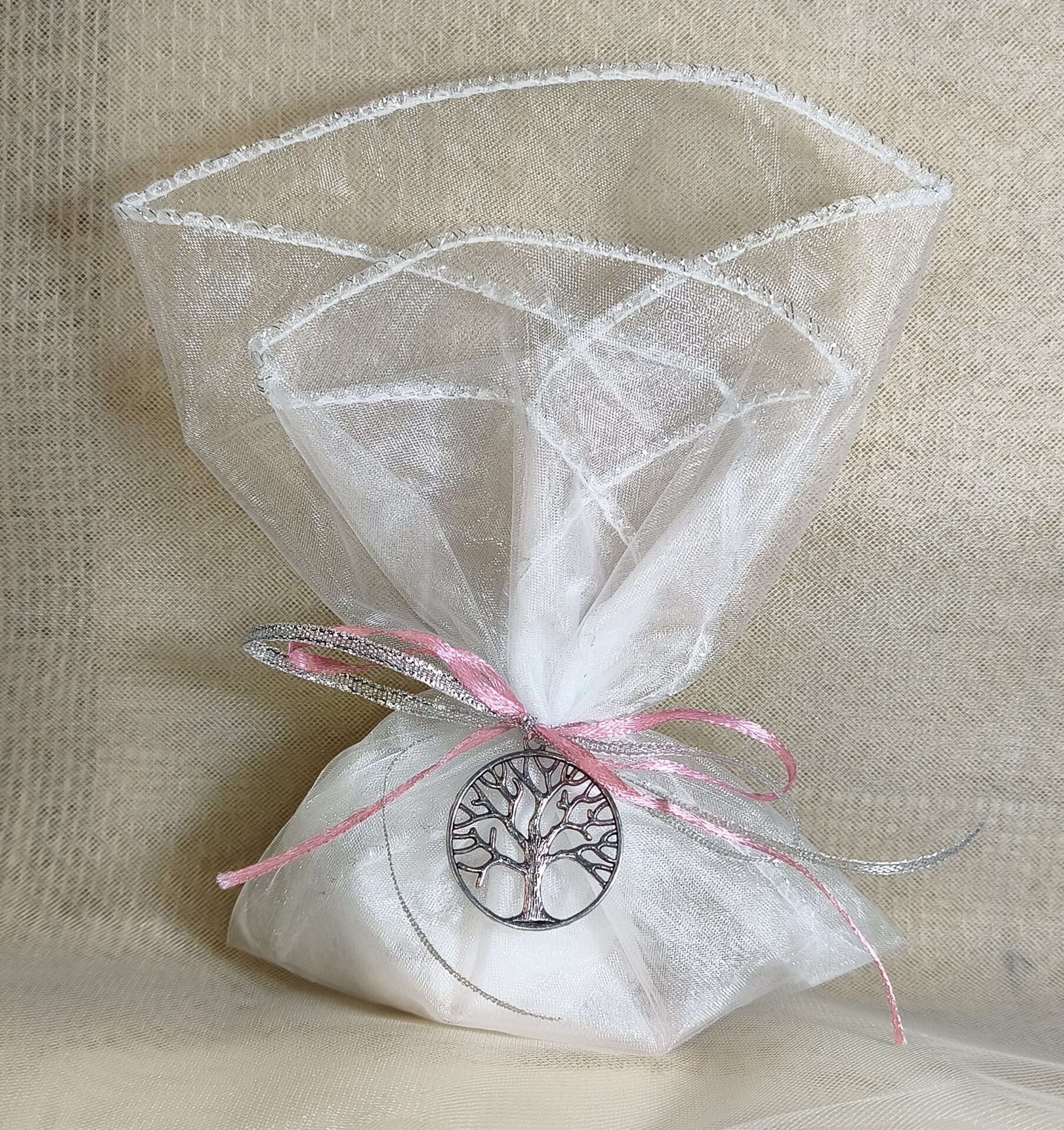 Mπομπονιερα Γαμου Μαντηλι Με Τελειωμα Ασημι+Δεντρο ζωης