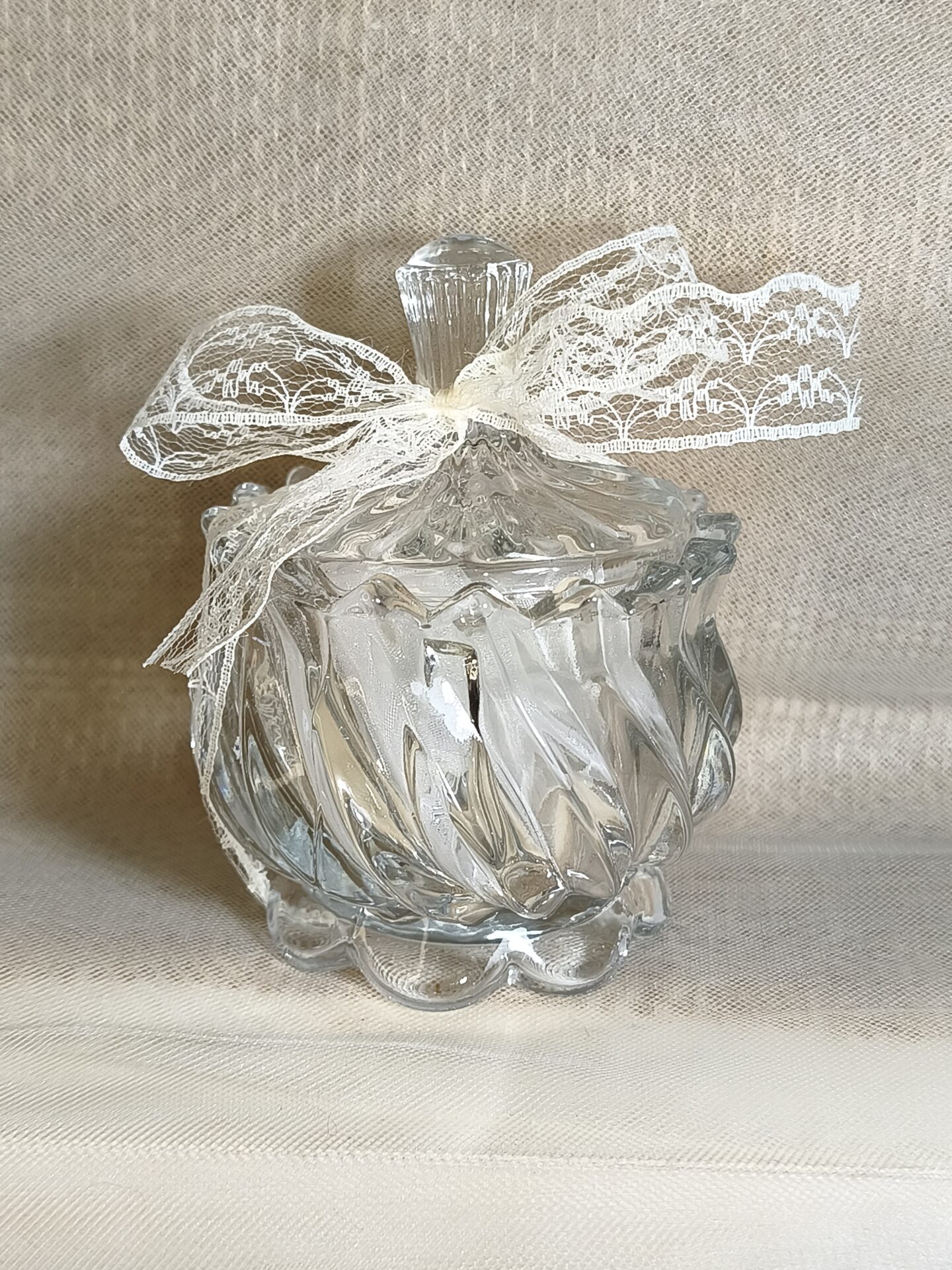 Mπομπονιερα Γαμου Φοντανιερα Πομπε+Δαντελα