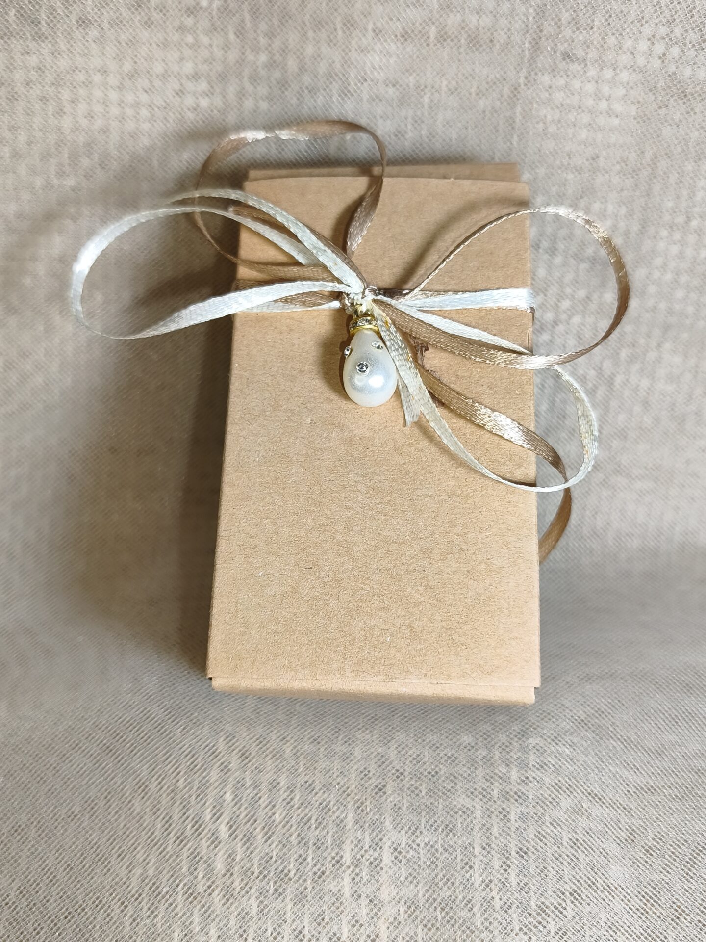 Mπομπονιερα Γαμου Κουτακι Craft +Περλα Με Στρας