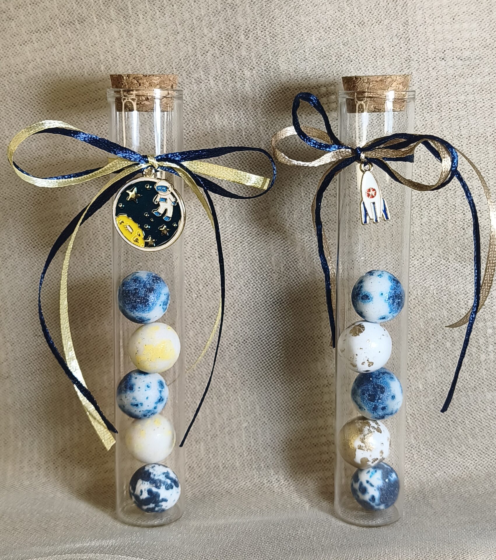 Mπομπονιερα Βαπτισης Δοκιμαστικος Σωληνας+Αστροναυτης +Διαστημοπλοιο