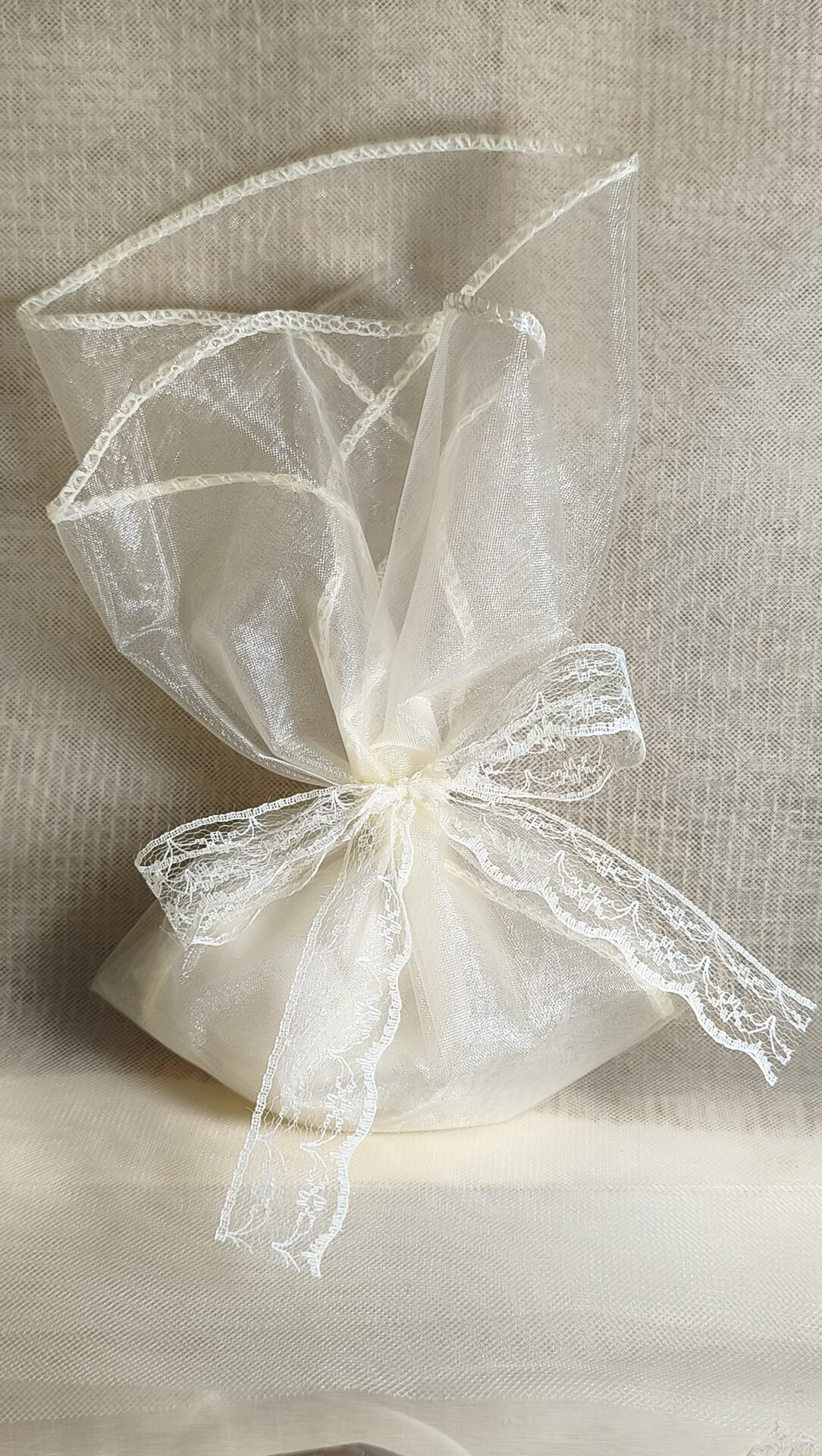 Mπομπονιερα Γαμου Μαντηλι Οργαντινα Με Τελειωμα + Δαντελα