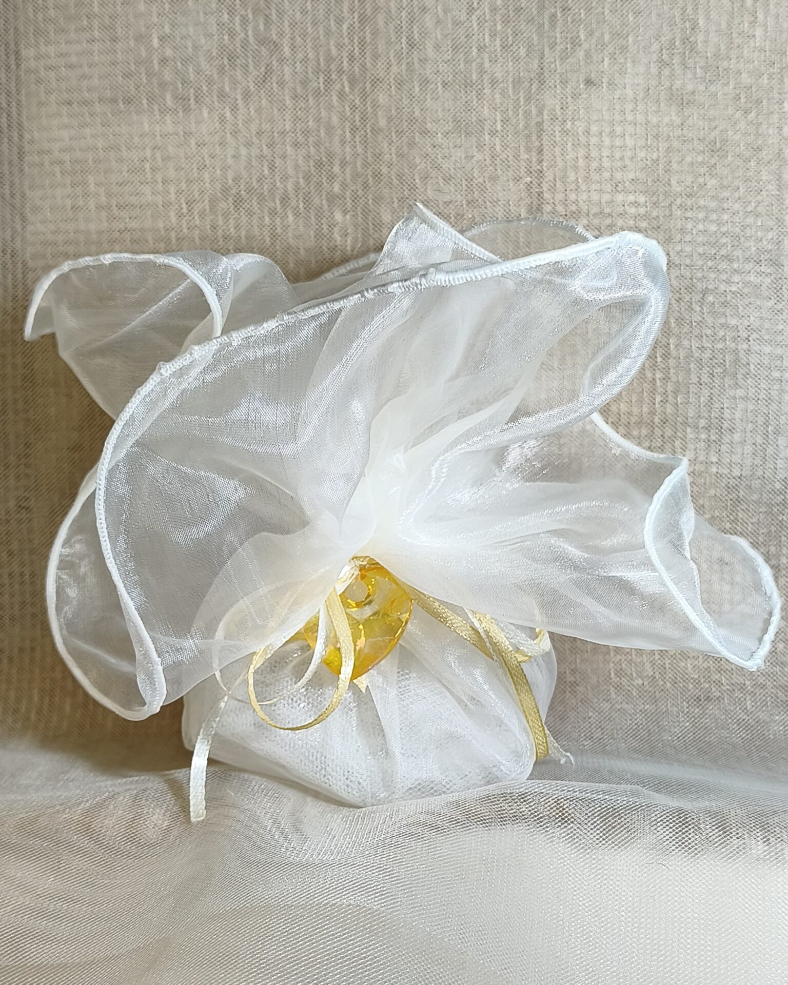 Mπομπονιερα Γαμου Μαντηλι Οργαντινα Με Τελειωμα + Kαρδια