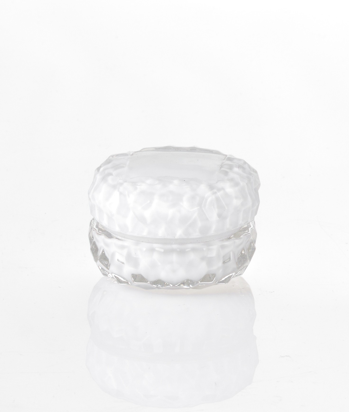 Mπομπονιερα Μπιζουτιερα Αναγλυφη Στρογγυλη Λευκο Γυαλι