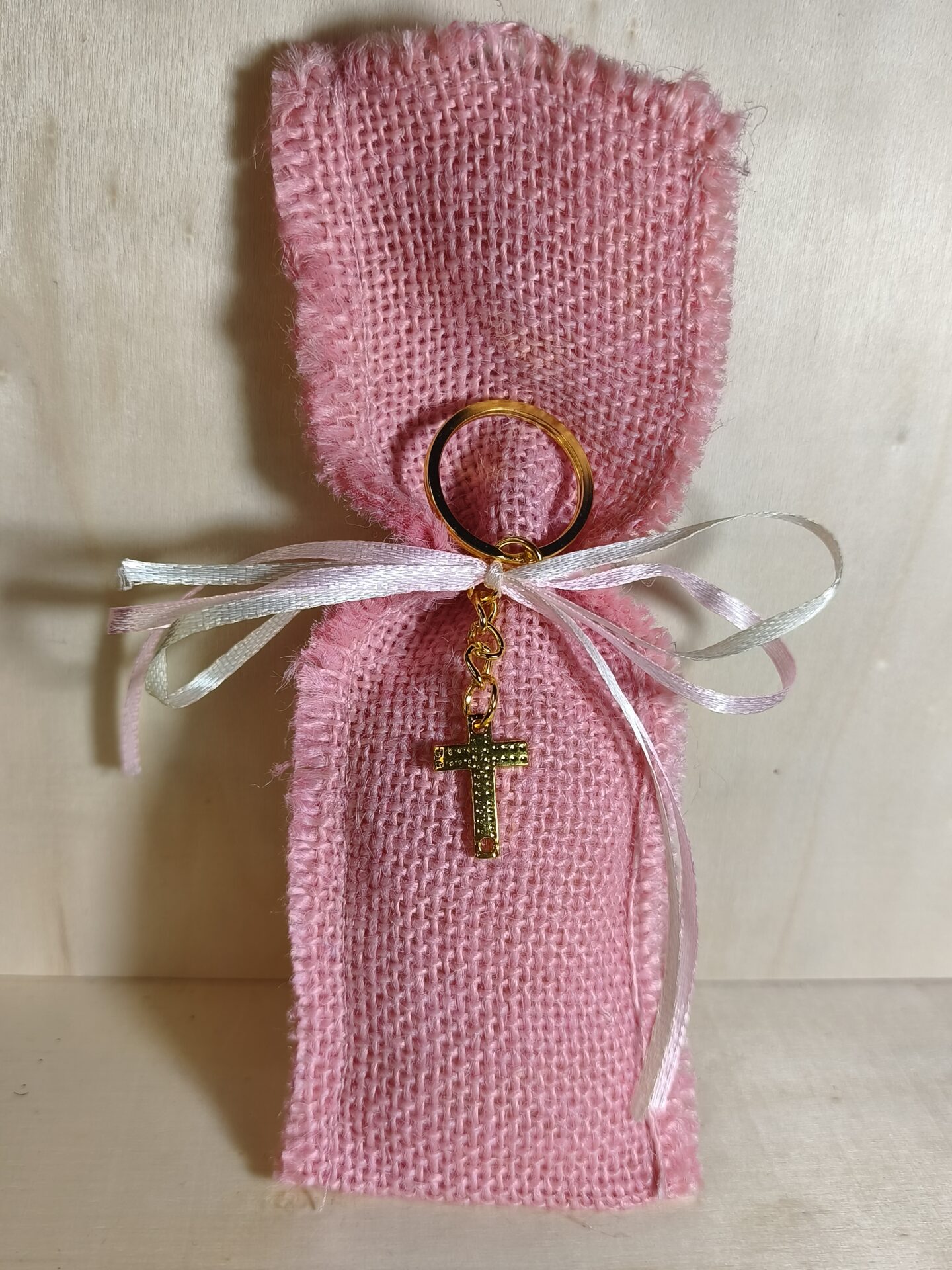 Mπομπονιερα Βαπτισης Πουγκι Λινατσα+Σταυρος Μπρελοκ