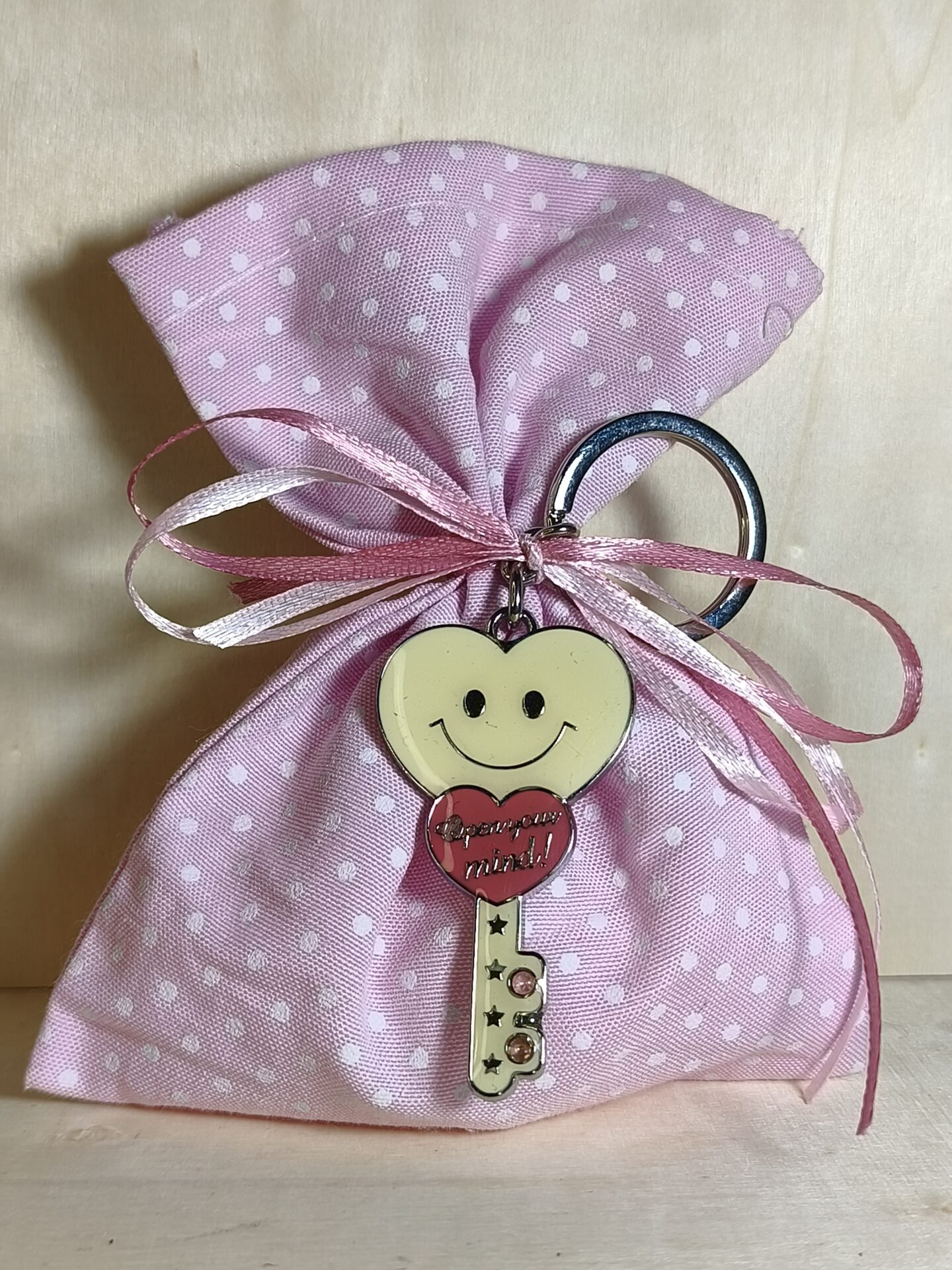 Mπομπονιερα Βαπτισης Πουγκι Πουα+Κλειδι Μπρελοκ