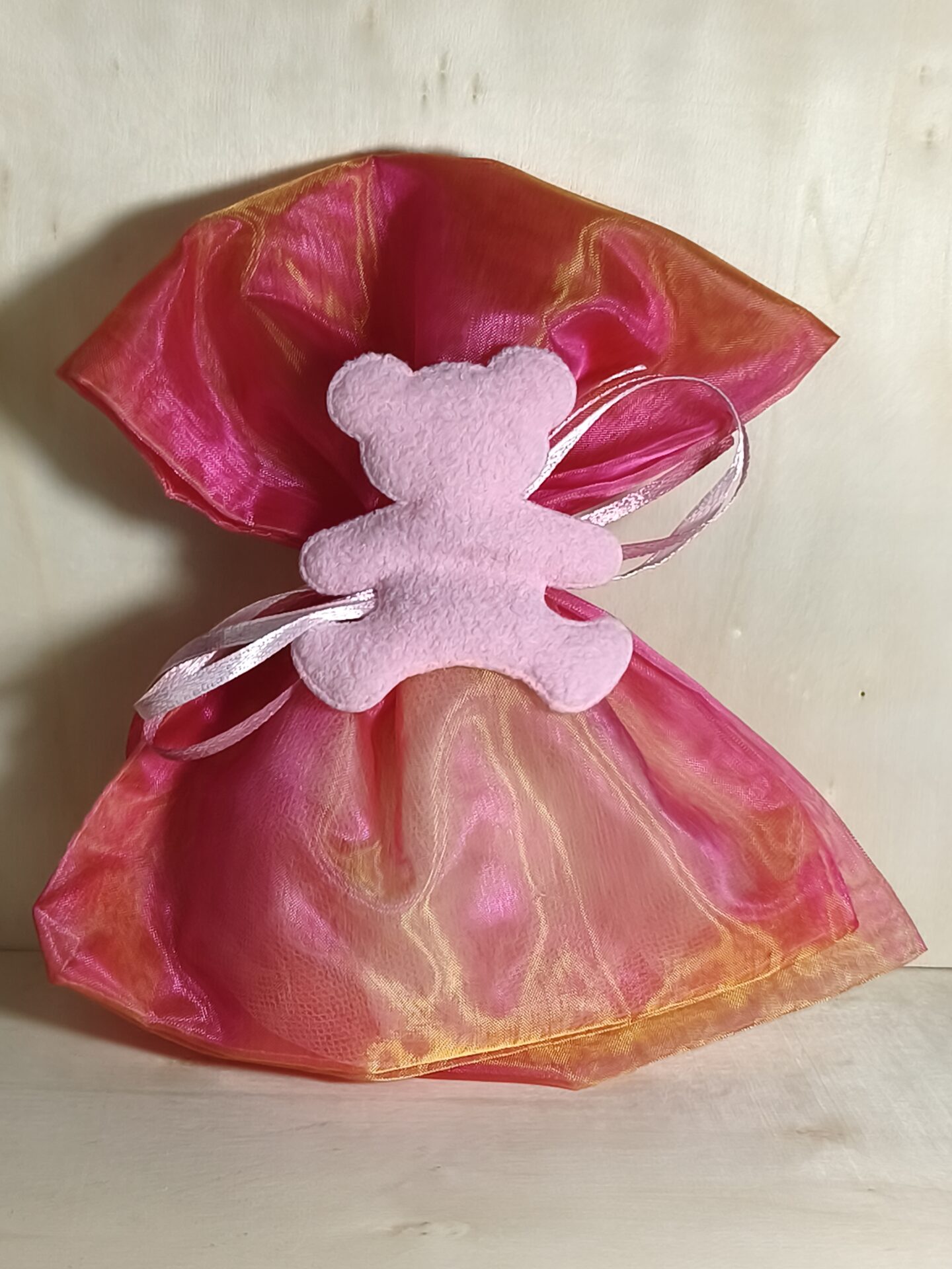 Mπομπονιερα Βαπτισης Πουγκι Οργαντινε+Αρκουδακι