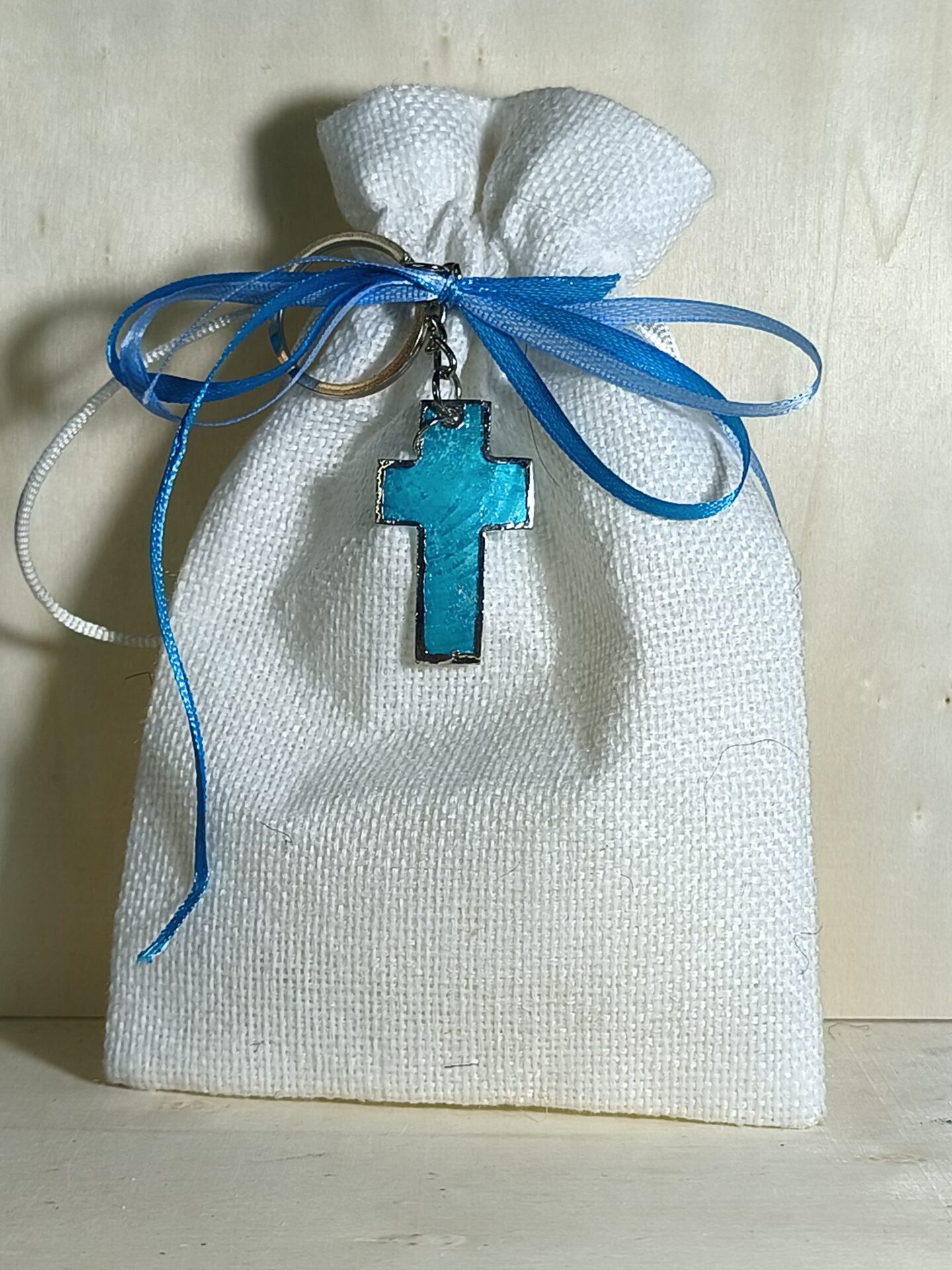 Mπομπονιερα Βαπτισης Πουγκι Καμβας+Σταυρος Φιλντσι Μπρελοκ