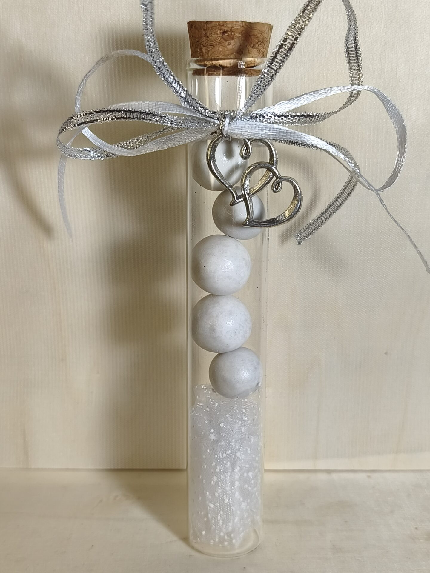 Mπομπονιερα Γαμου Δοκιμαστικος Σωληνας+Καρδια Διπλη Τουλι Χιονε Glitter