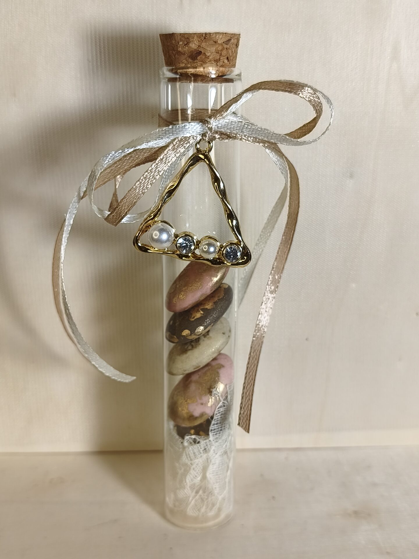 Mπομπονιερα Γαμου Δοκιμαστικος Σωληνας+Τριγωνο Με Περλα κ Στρας