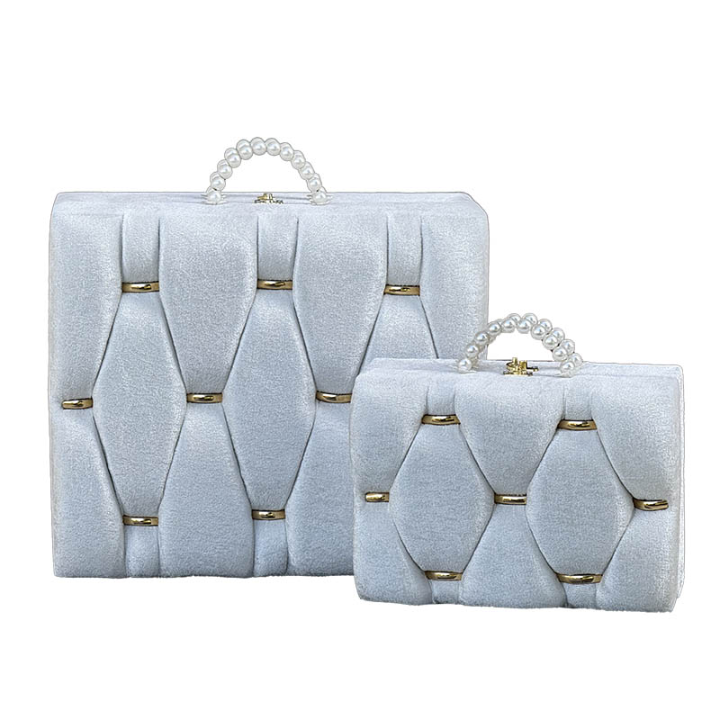 Κουτι Βαπτισης Βελουδινο ΒΑΛΙΤΣΑ ΚΑΙ ΒΑΛΙΤΣΑΚΙ ΒΕΛΟΥΔΙΝΟ Λευκο