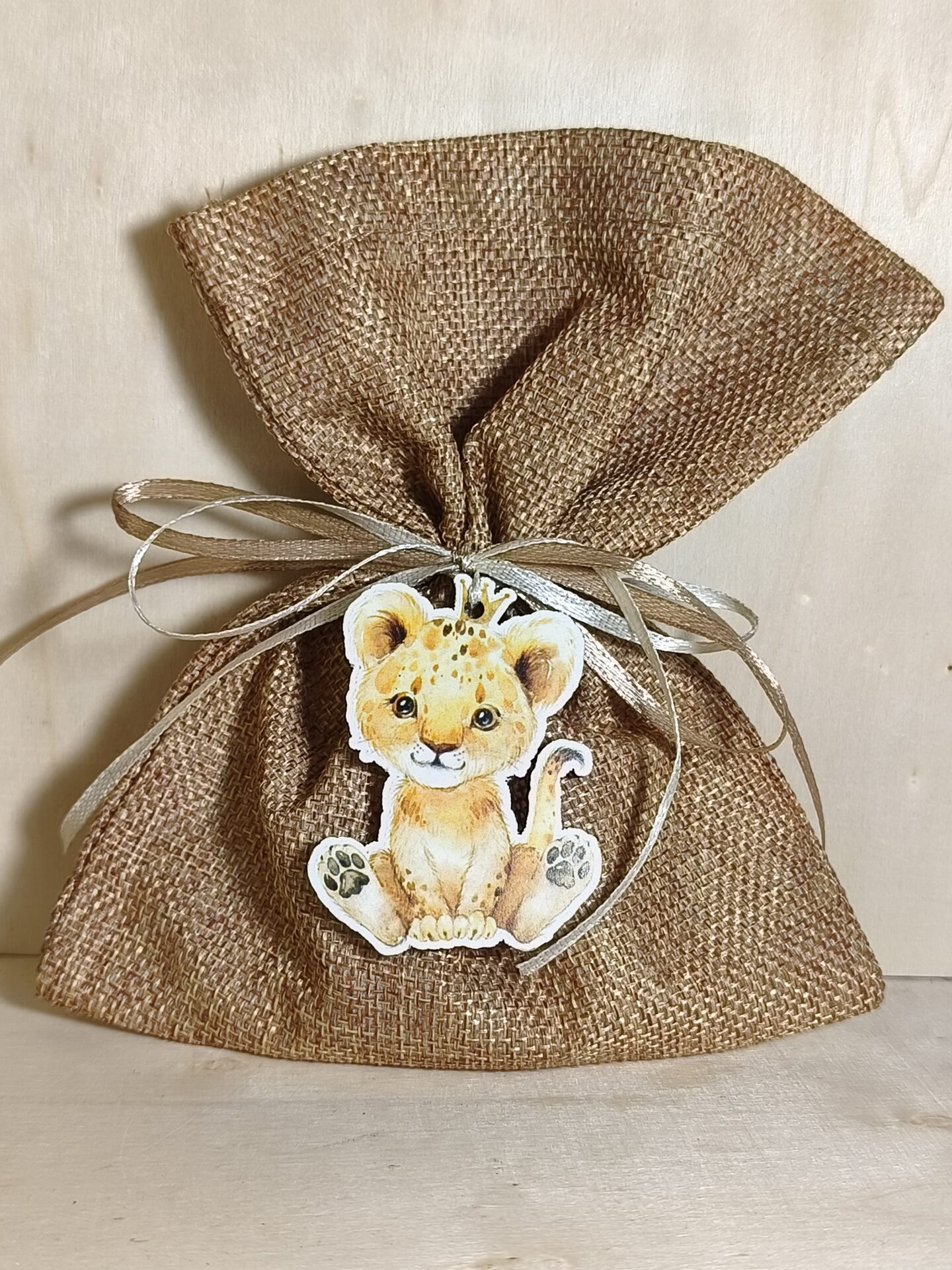 Mπομπονιερα Βαπτισης Πουγκι Καμβας+Τιγρακι Μαγνητακι